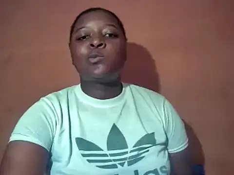 Snapshot of sexyhips2001 chatting on 24, 10, 2025 sexyhips2001 online show from 24, 10, 2025