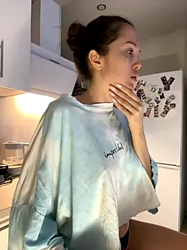 Beverly Hilll online show from 19, 11, 2025