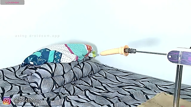 Thony444 online show from 4, 3, 2026