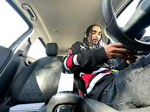 Snapshot of bigjayy1000 chatting on 31, 10, 2025 bigjayy1000 online show from 31, 10, 2025