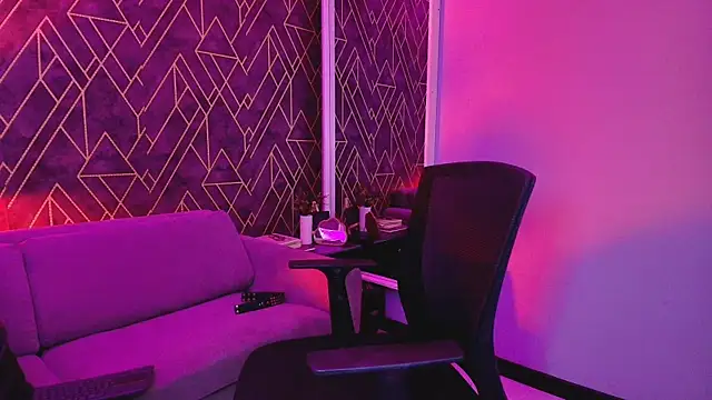 Tahara Romanov online show from 11, 10, 2025