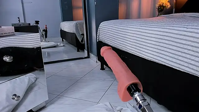 Snapshot of Melissa_23_ chatting on 13, 10, 2025 Melissa 23 online show from 13, 10, 2025