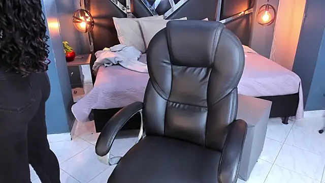 Snapshot of Melissa_23_ chatting on 14, 11, 2025 Melissa 23 online show from 14, 11, 2025