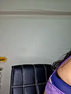 Snapshot of Noor-Bold chatting on 29, 10, 2025 Noor-Bold online show from 29, 10, 2025