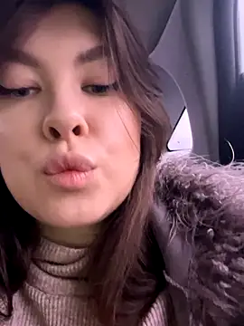 HannaJohnson online show from 13, 11, 2025