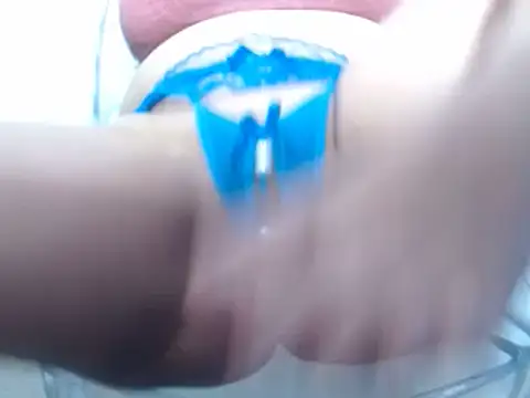 Snapshot of luli_angel chatting on 20, 3, 2025 luli angel online show from 20, 3, 2025