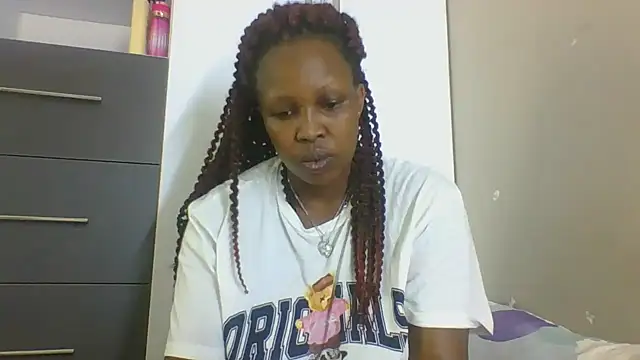Snapshot of Squirt_Goddesss chatting on 20, 9, 2025 Squirt Goddesss online show from 20, 9, 2025