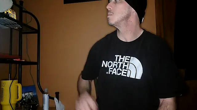 Snapshot of Mac_ThunderCock chatting on 2, 2, 2026 Mac ThunderCock online show from 2, 2, 2026