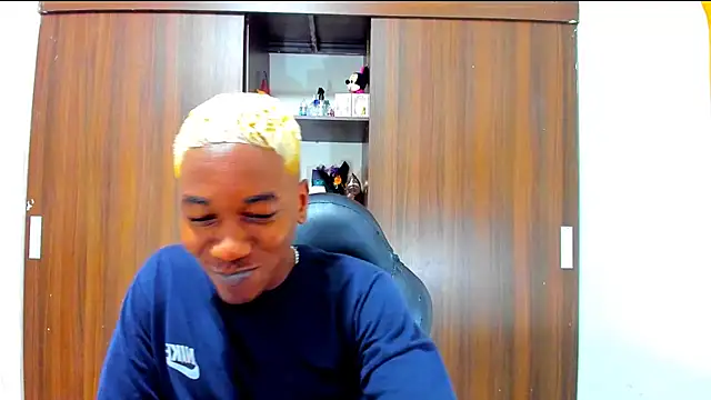 Dreamastercum  online show from 14, 12, 2025