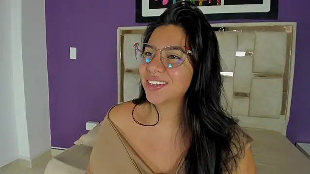 emilyy cooperr online show from 5, 3, 2026