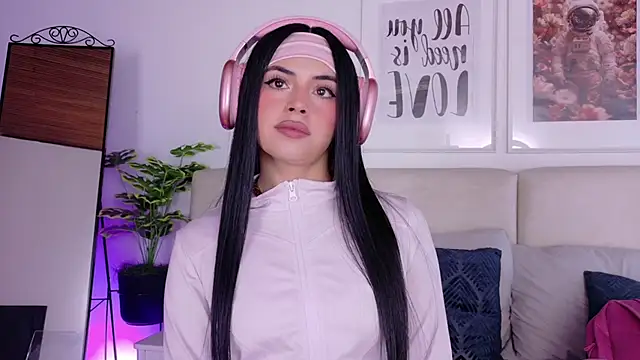 Snapshot of SaritaBratz chatting on 28, 2, 2026 SaritaBratz online show from 28, 2, 2026