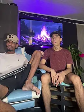 Snapshot of Miguel_bigcock chatting on 9, 3, 2025 Miguel bigcock online show from 9, 3, 2025