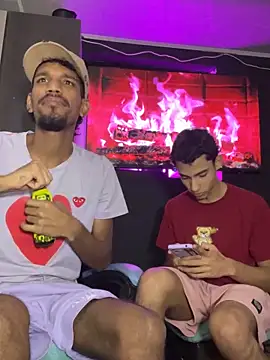 Snapshot of Miguel_bigcock chatting on 12, 3, 2025 Miguel bigcock online show from 12, 3, 2025