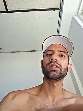 Snapshot of geneS1S49 chatting on 18, 11, 2025 geneS1S49 online show from 18, 11, 2025