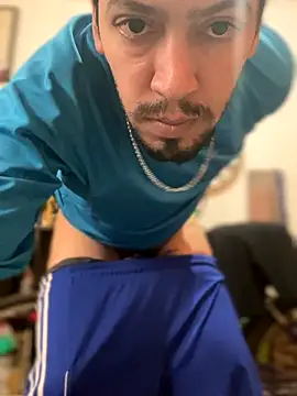 eduardoalvarado009 online show from 10, 10, 2025