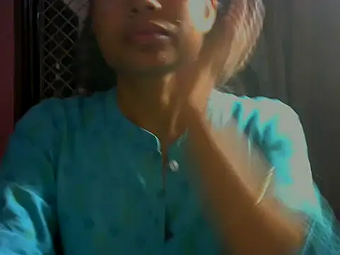 Snapshot of mayra89 chatting on 29, 10, 2025 mayra89 online show from 29, 10, 2025