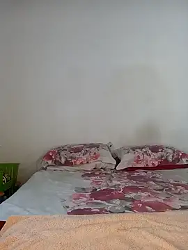 Missvixen81 online show from 3, 3, 2026