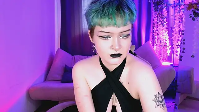 NicoleFlloret online show from 14, 3, 2025