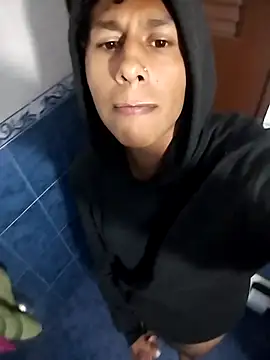 pussi desstroyer online show from 18, 11, 2025