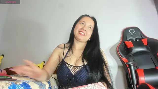 Snapshot of hot-nikol chatting on 8, 3, 2026 hot-nikol online show from 8, 3, 2026