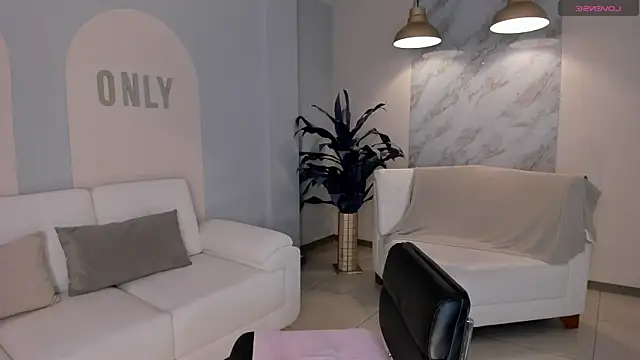 Snapshot of MaddisonCollins chatting on 22, 3, 2025 MaddisonCollins online show from 22, 3, 2025