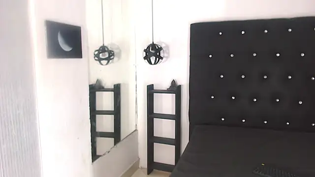 Emily Castillo 1 online show from 6, 3, 2025