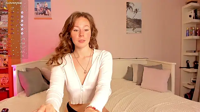 Snapshot of pusi_musi chatting on 7, 11, 2025 pusi musi online show from 7, 11, 2025