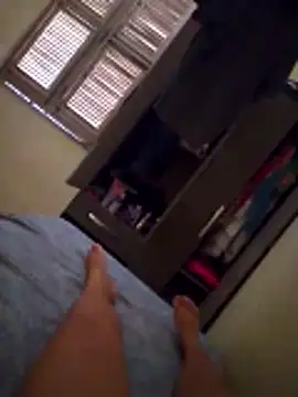 Snapshot of viviksmel chatting on 24, 10, 2025 viviksmel online show from 24, 10, 2025