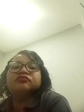 Snapshot of viviksmel chatting on 11, 11, 2025 viviksmel online show from 11, 11, 2025