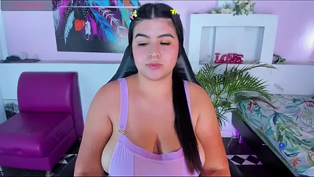 rose honey  online show from 15, 9, 2025