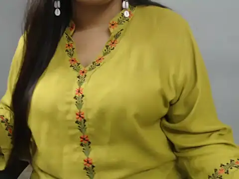 Snapshot of Surjeet_Kaur chatting on 29, 10, 2025 Surjeet Kaur online show from 29, 10, 2025