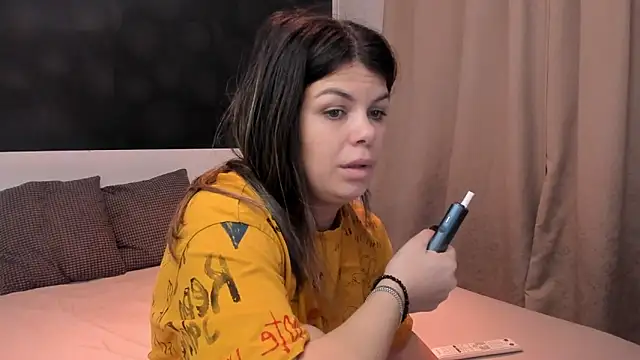 EllyMilf online show from 16, 3, 2025