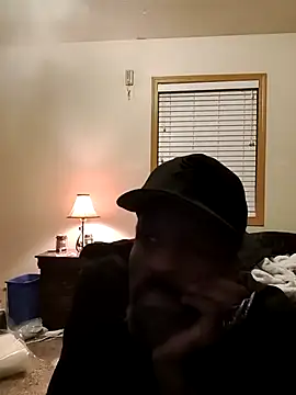 Snapshot of BadazzRXL chatting on 13, 10, 2025 BadazzRXL online show from 13, 10, 2025