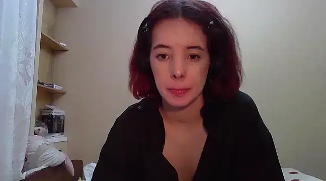  Amber Doll  online show from 10, 3, 2025
