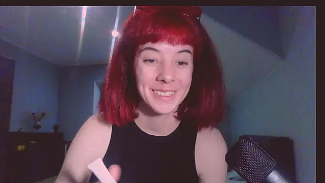  Amber Doll  online show from 18, 10, 2025