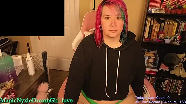 VioletNova online show from 6, 10, 2025