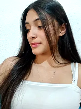 Snapshot of Valen_Person chatting on 8, 10, 2025 Valen Person online show from 8, 10, 2025