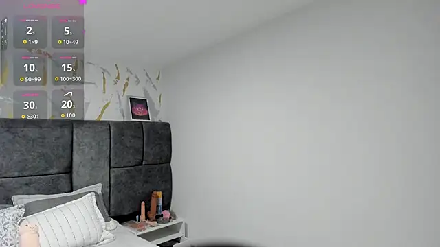 Cristal Velle online show from 23, 11, 2025