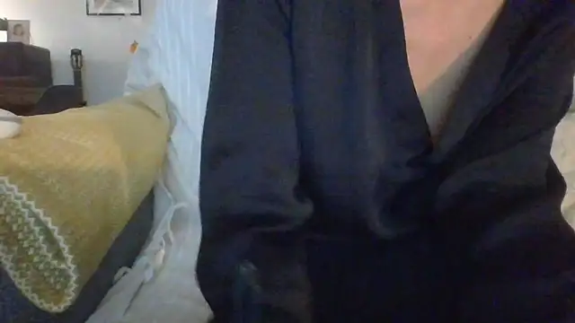 Valentinette online show from 28, 10, 2025