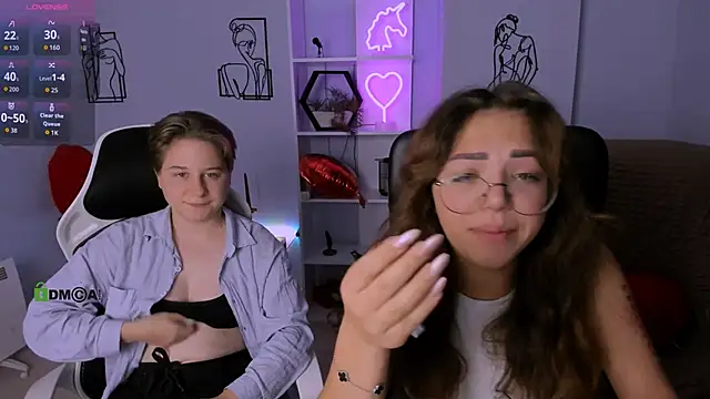 Snapshot of kiki_swan chatting on 10, 10, 2025 kiki swan online show from 10, 10, 2025