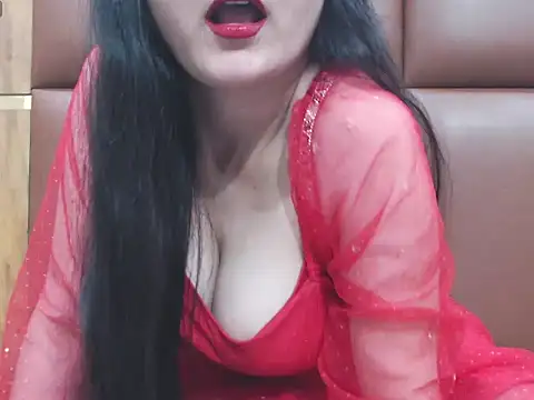 RealNaina online show from 17, 11, 2025