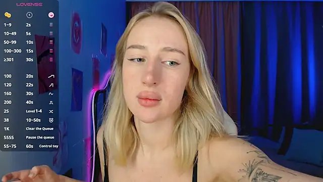 Cassie Scott online show from 26, 10, 2025