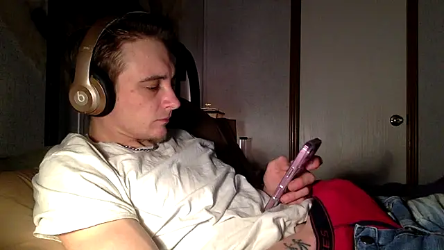 Ilovepussy1911 online show from 8, 2, 2026