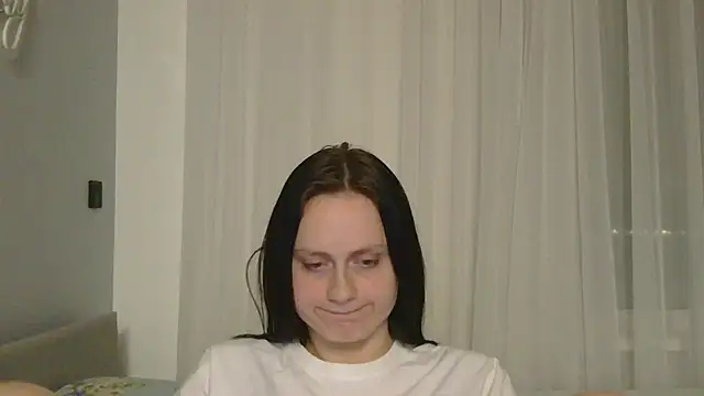 Snapshot of belle_ame chatting on 20, 11, 2025 belle ame online show from 20, 11, 2025