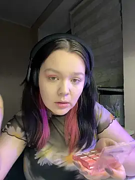 Snapshot of Viella_Rosewood chatting on 12, 3, 2025 Viella Rosewood online show from 12, 3, 2025