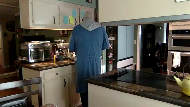 superbearboss online show from 19, 12, 2025