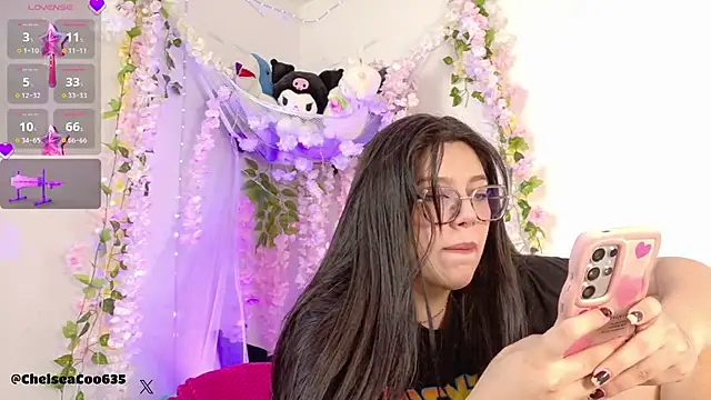 Snapshot of chelsea__coo chatting on 27, 9, 2025 chelsea  coo online show from 27, 9, 2025