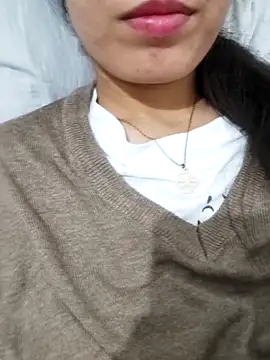 saraaxx1 online show from 12, 2, 2026