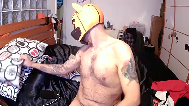 danix wild wolf online show from 17, 12, 2025