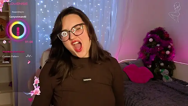 MiraLuccian online show from 9, 1, 2026